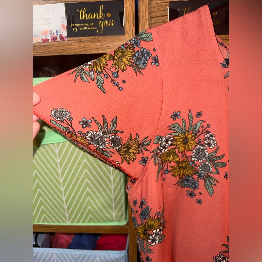 URBAN OUTFITTERS Floral Romper in Coral - Picture 4 of 10